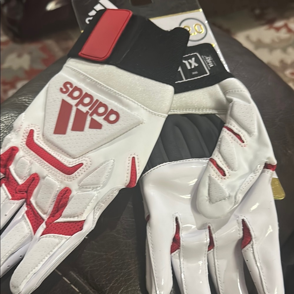 Adidas freakmax 2.0 xl Performance football gloves White and Red w/grip rack new